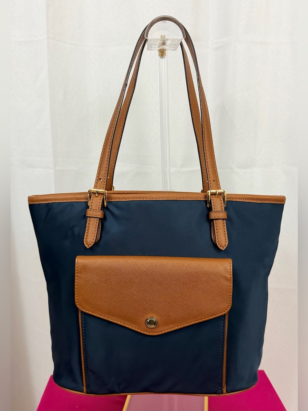 Michael Kors Jet Setter Navy & Brown Shoulder Tote with Loads of Storage !!